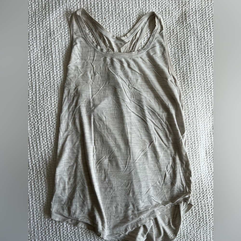 LULULEMON: woman’s racer back / tank top athletic workout top